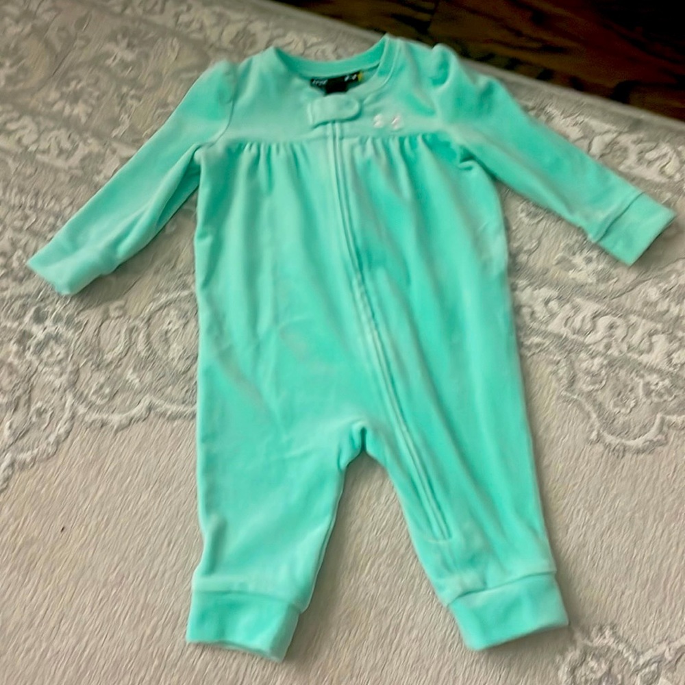 Under Armor Velour Sweatsuit